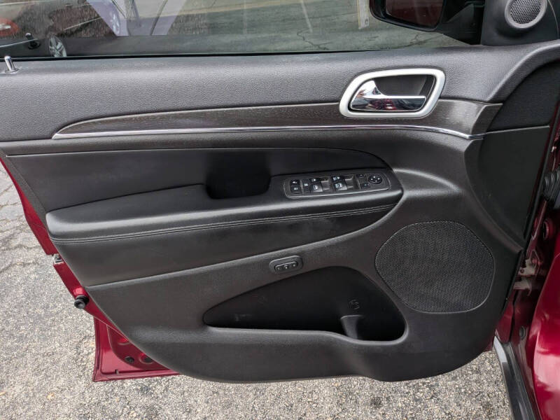 2018 Jeep Grand Cherokee Sterling Edition