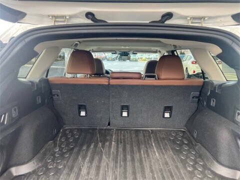 2024 Subaru Outback Touring XT