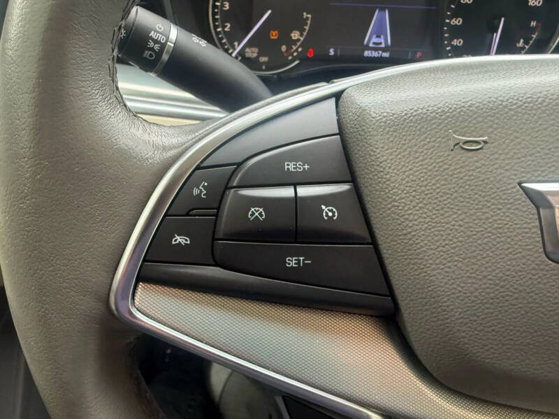 2020 Cadillac XT5 Premium Luxury