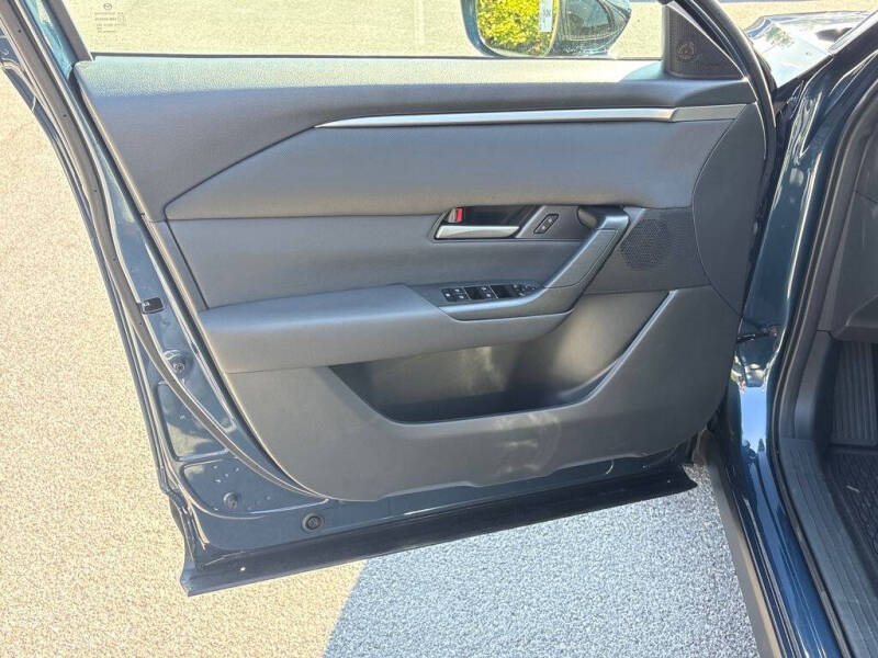 2025 Mazda CX-50 2.5 S Preferred