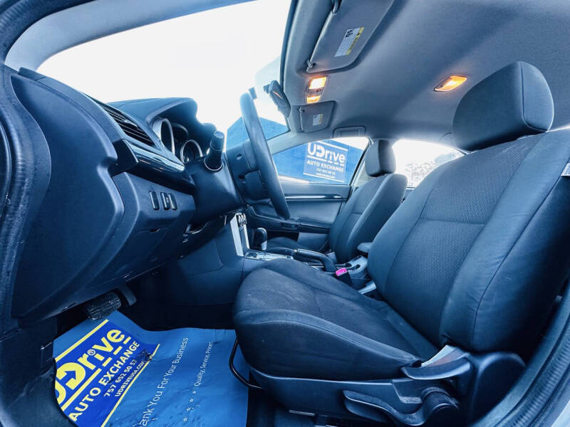 2017 Mitsubishi Lancer ES