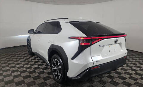 2024 Toyota bZ4X XLE