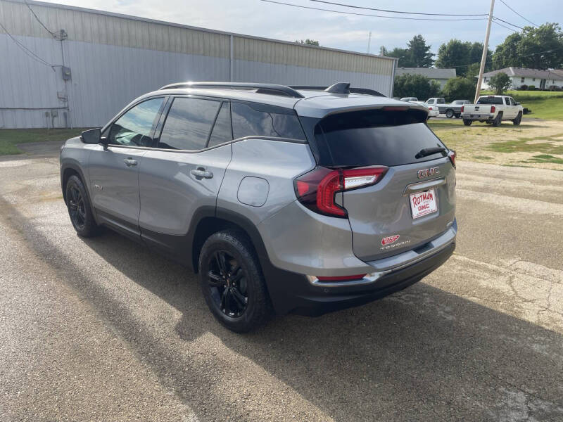 2024 GMC Terrain AT4