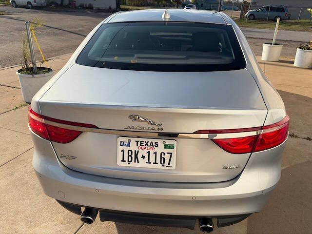 2017 Jaguar XF 35t Premium