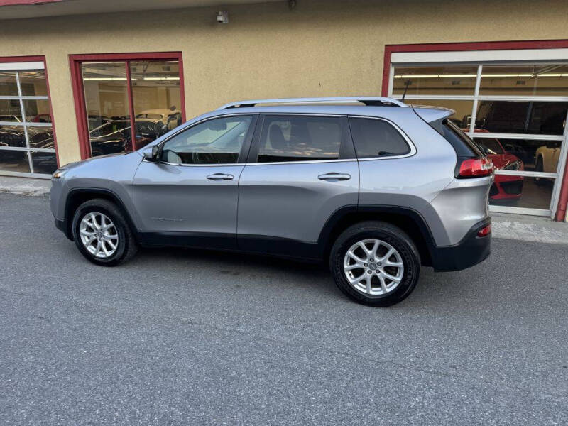 2017 Jeep Cherokee Latitude