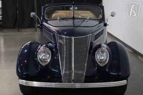 1937 Ford Phaeton