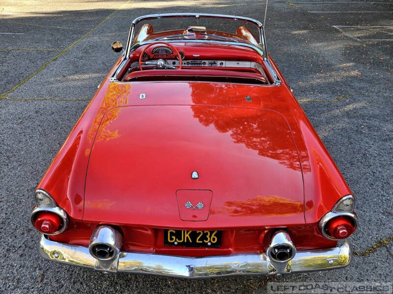 1955 Ford Thunderbird