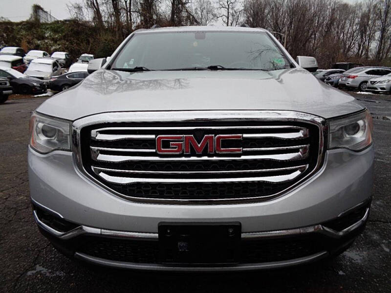2018 GMC Acadia SLE-2