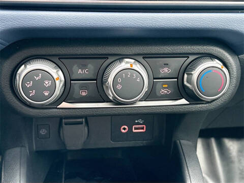 2024 Nissan Versa SV