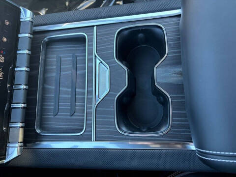 2024 GMC Sierra EV Denali Edition 1