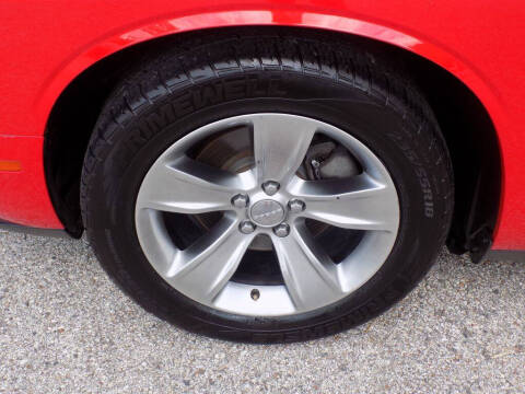 2019 Dodge Challenger SXT