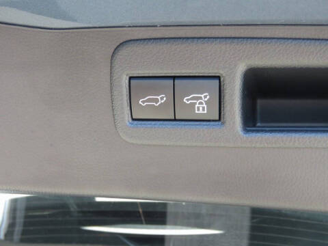 2022 Toyota Venza LE