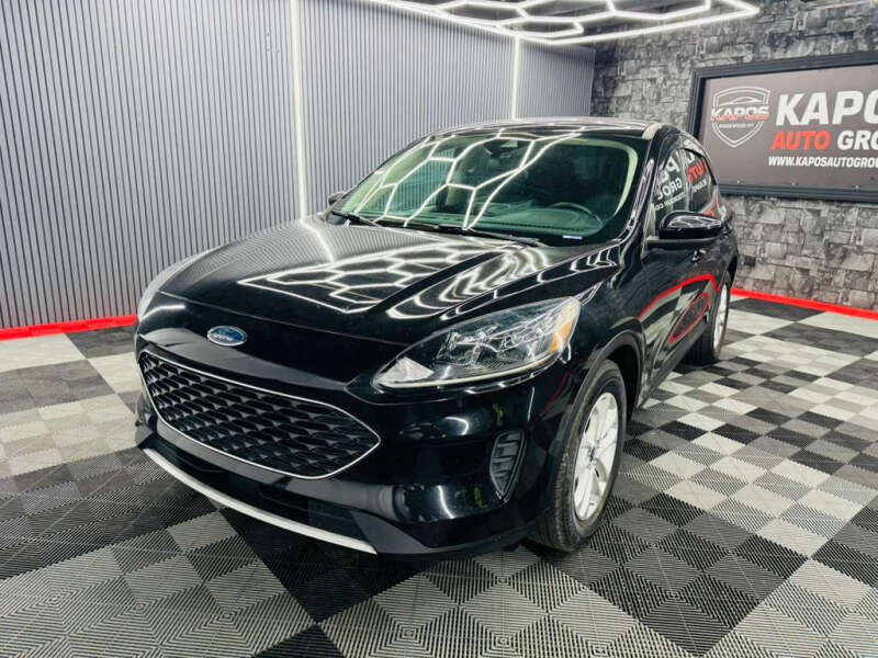 2020 Ford Escape SE's photo
