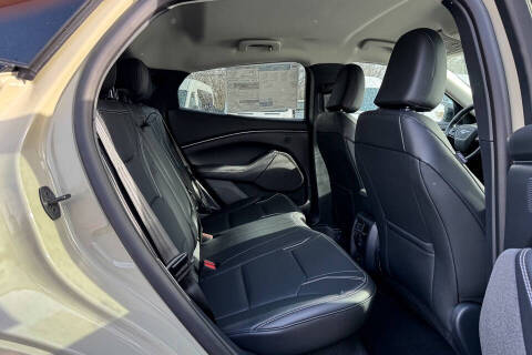 2025 Ford Mustang Mach-E Premium