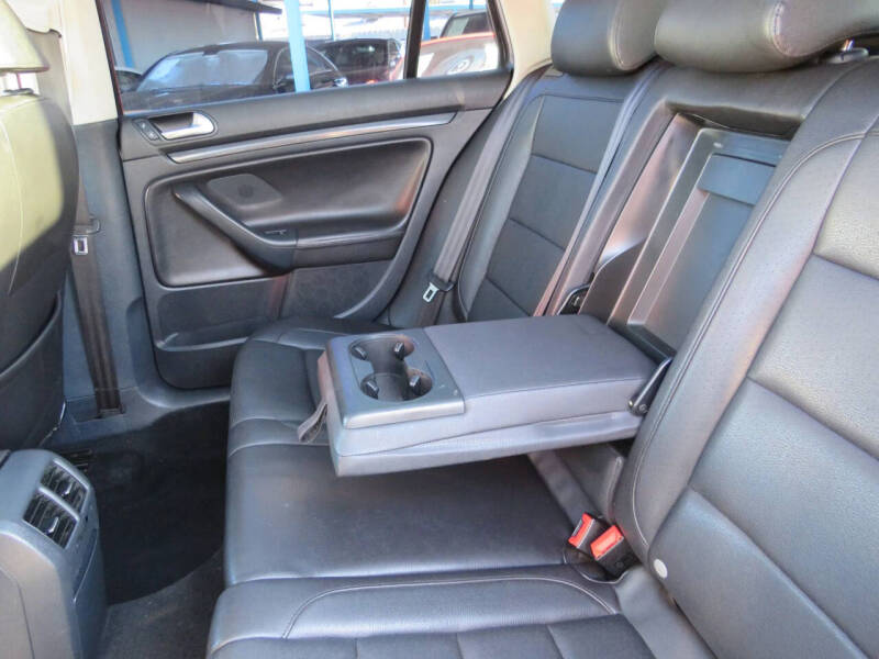 2011 Volkswagen Jetta SportWagen TDI