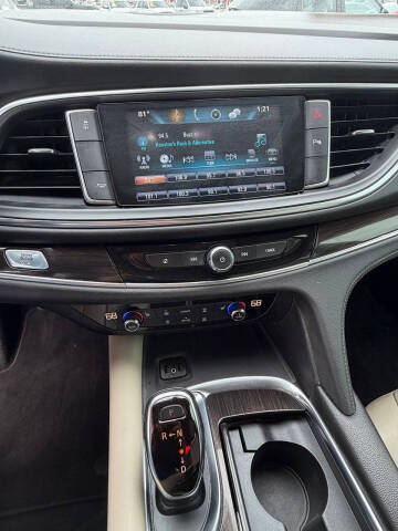 2018 Buick Enclave Essence