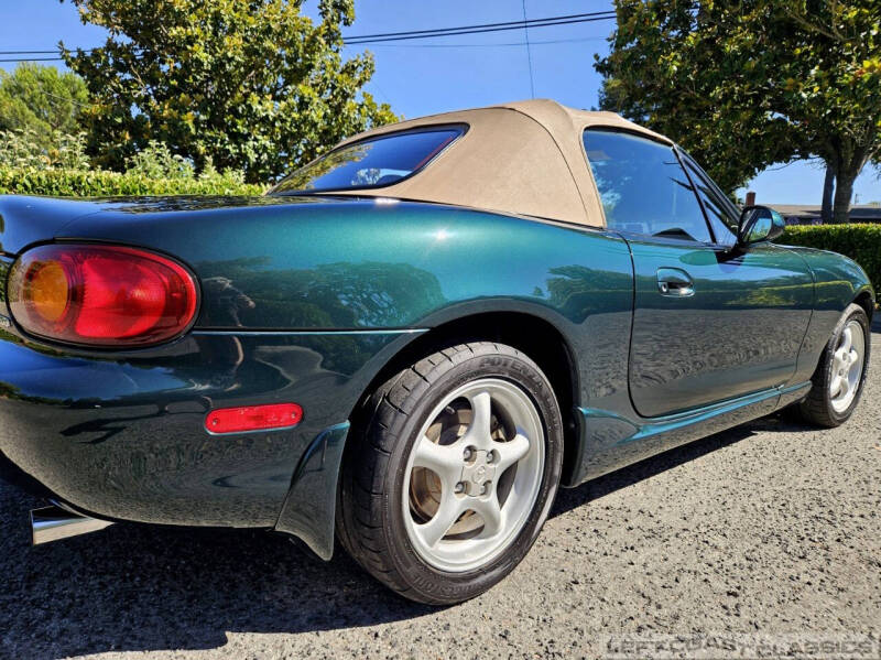 2000 Mazda MX-5 Miata LS