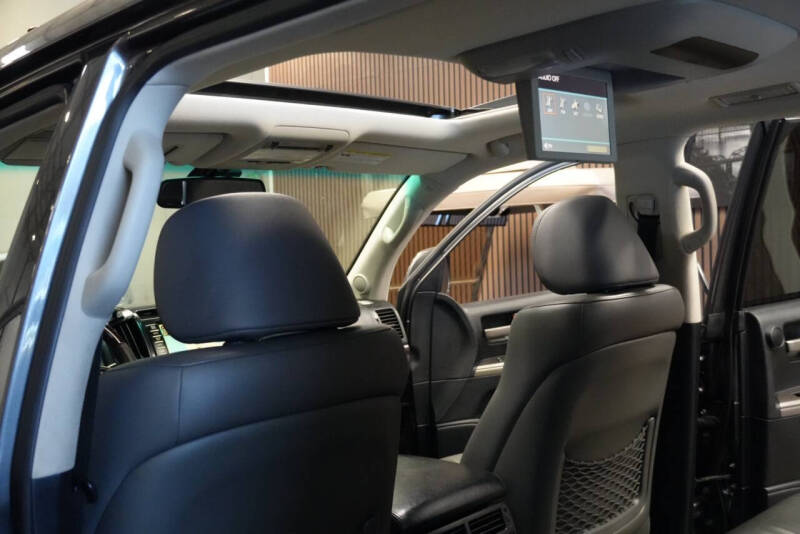 2011 Toyota Land Cruiser