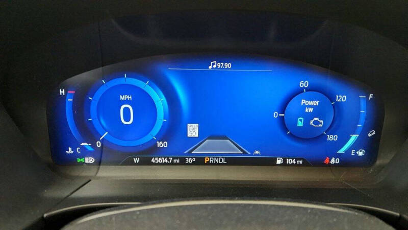 2021 Ford Escape Hybrid Titanium