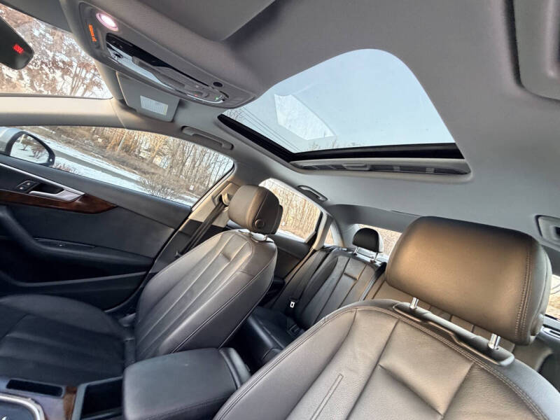 2019 Audi A4 quattro Premium Plus 45 TFSI