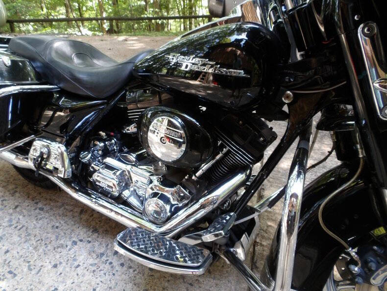 2004 Harley-Davidson FLHT Electra Glide