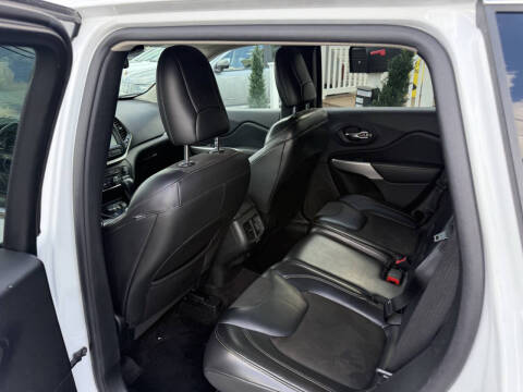 2018 Jeep Cherokee Latitude Plus