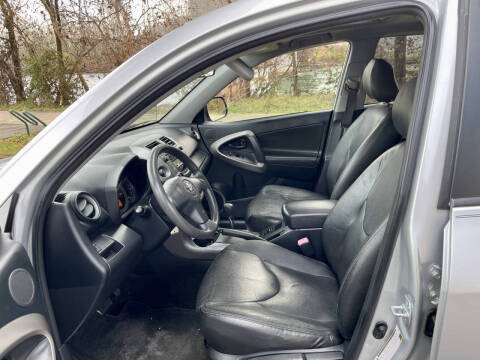 2007 Toyota RAV4 Sport