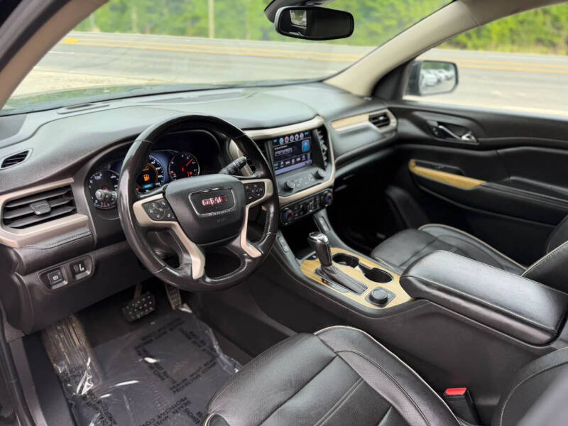 2019 GMC Acadia Denali