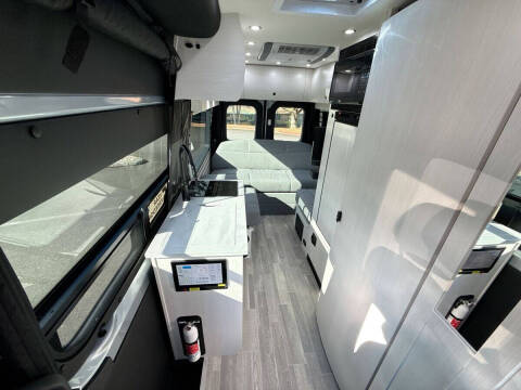 2025 Mercedes-Benz Sprinter