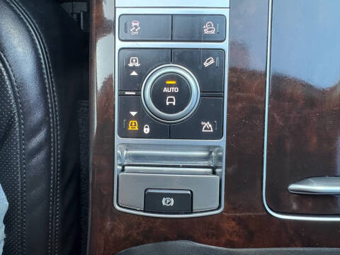 2020 Land Rover Range Rover P525 HSE