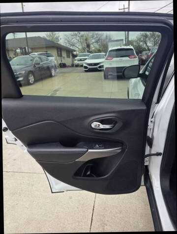 2020 Jeep Cherokee Latitude