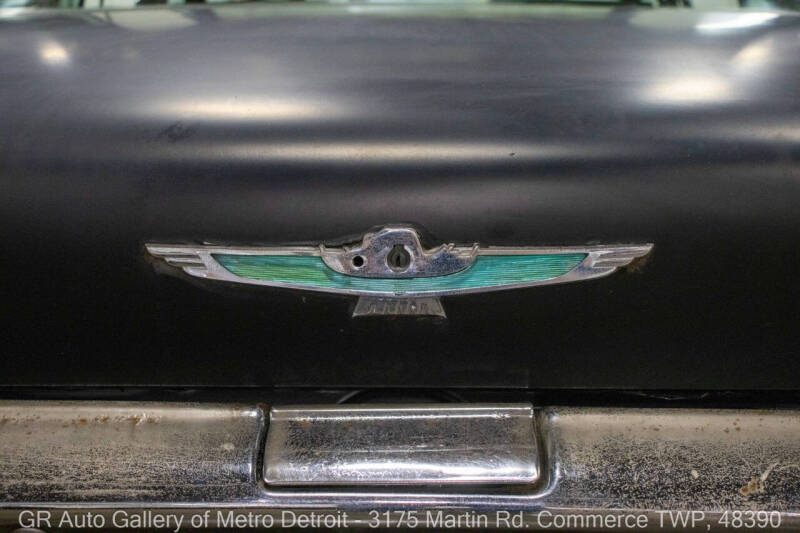 1961 Ford Thunderbird