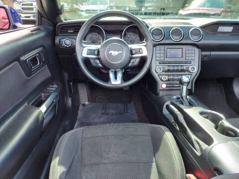 2015 Ford Mustang V6