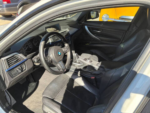 2013 BMW 3 Series 328i