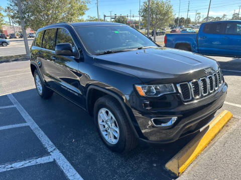 2019 Jeep Grand Cherokee Laredo