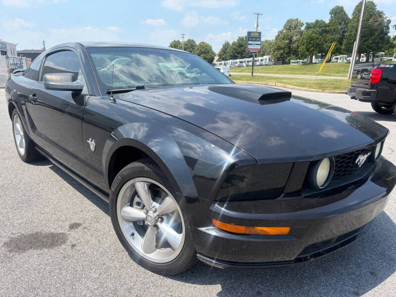 2009 Ford Mustang GT Deluxe
