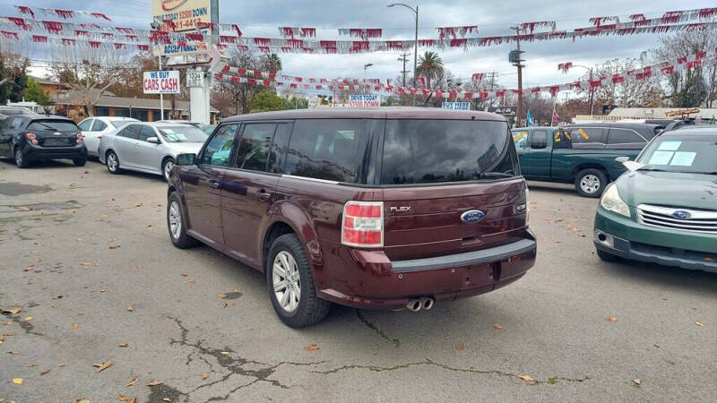 2009 Ford Flex SE