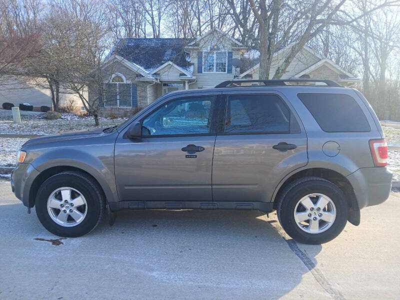 Used 2011 Ford Escape XLT with VIN 1FMCU9DGXBKA91715 for sale in Wooster, OH