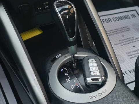 2017 Hyundai Veloster Value Edition