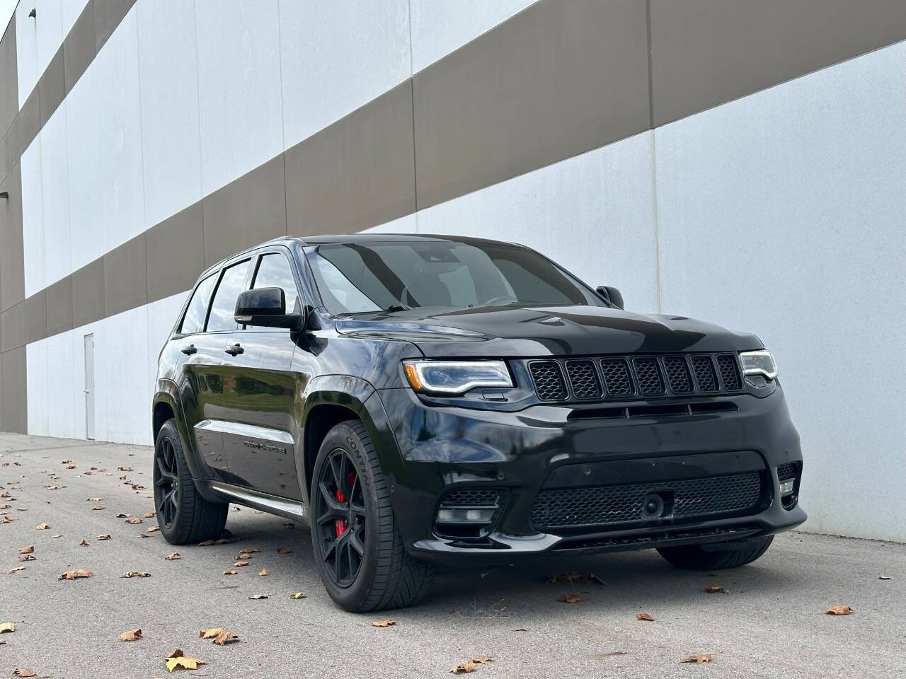 2020 Jeep Grand Cherokee for sale at Phoenix Motor Co in Romulus, MI