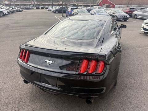 2017 Ford Mustang EcoBoost