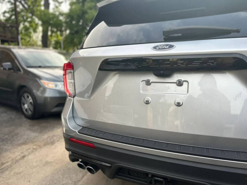2020 Ford Explorer ST