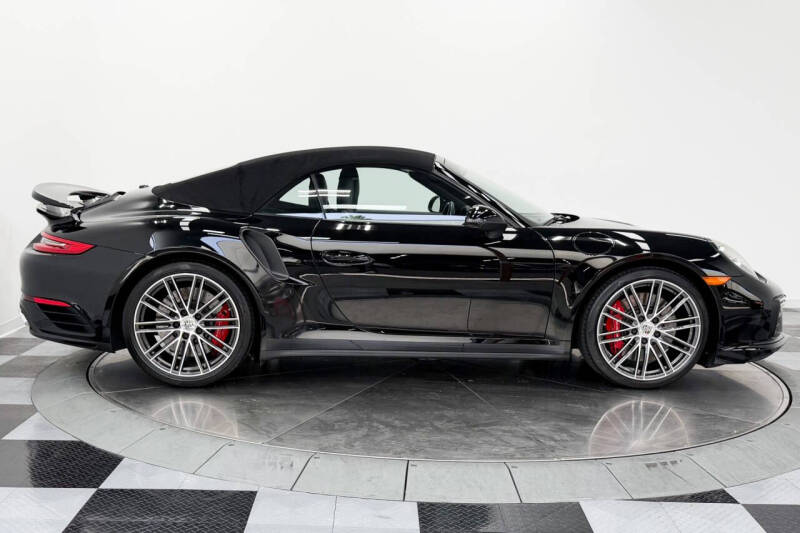 2017 Porsche 911 Turbo
