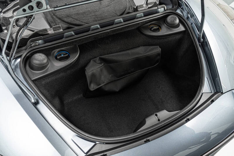 2025 Porsche 718 Boxster Spyder RS