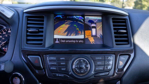 2019 Nissan Pathfinder SL