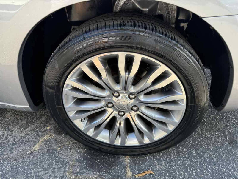 2013 Chrysler 200 Limited