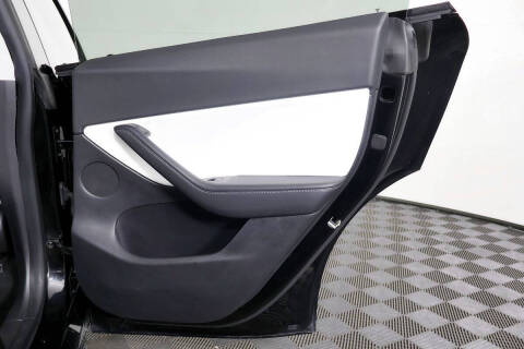 2021 Tesla Model Y Standard Range