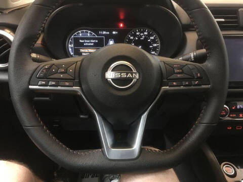 2024 Nissan Versa SR