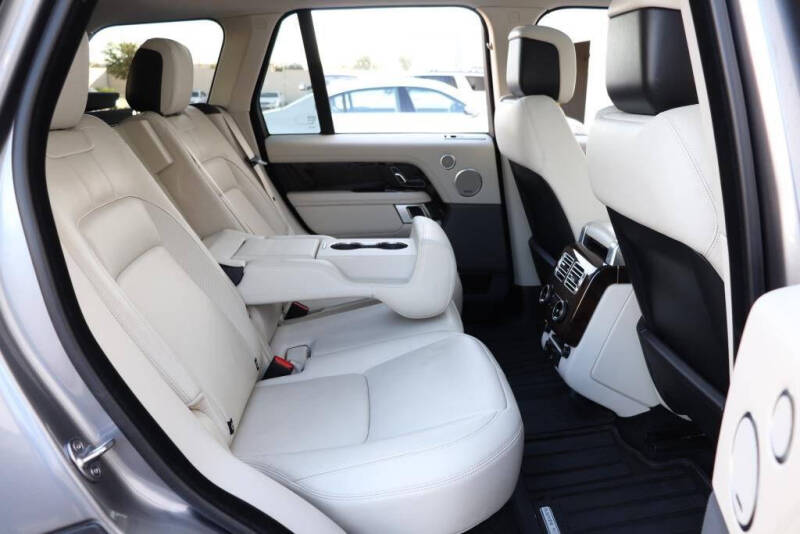 2020 Land Rover Range Rover P525 HSE