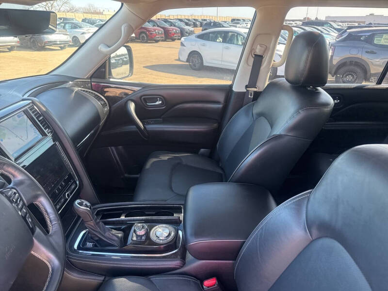 2021 Infiniti QX80 Luxe